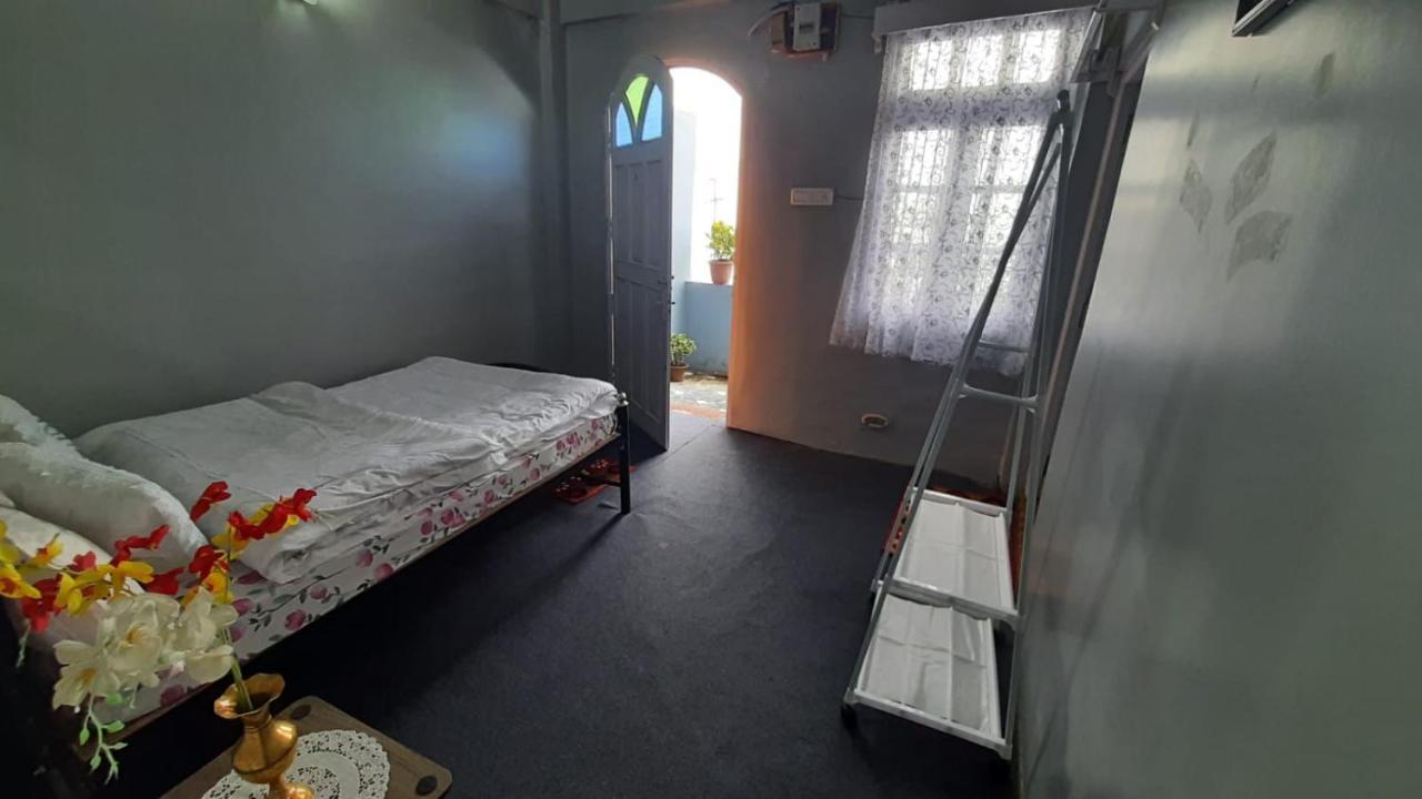 The Village Den , B&B Darjeeling Darjeeling  Buitenkant foto